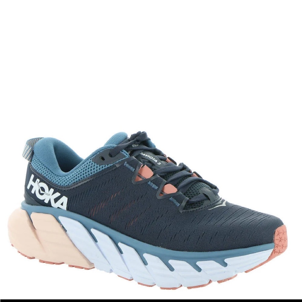 Hoka One One women’s Gaviota 3s